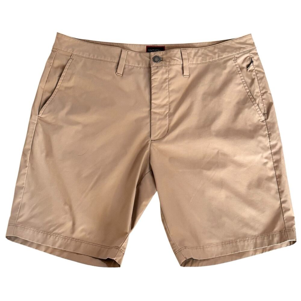 UNTUCKit Chancellor Short Camel Tan Size 34 Flat Front Lightweight Golf